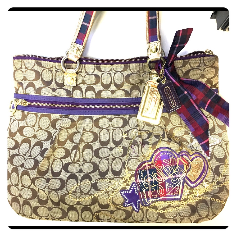 SOLD Coach Poppy Appliqué Tarten Glam Tote